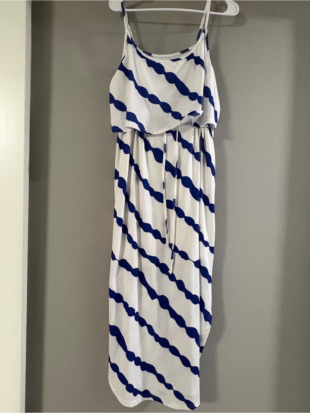 SHEIN White and Blue Wavy Stripe Spaghetti Strap Maxi Dress
